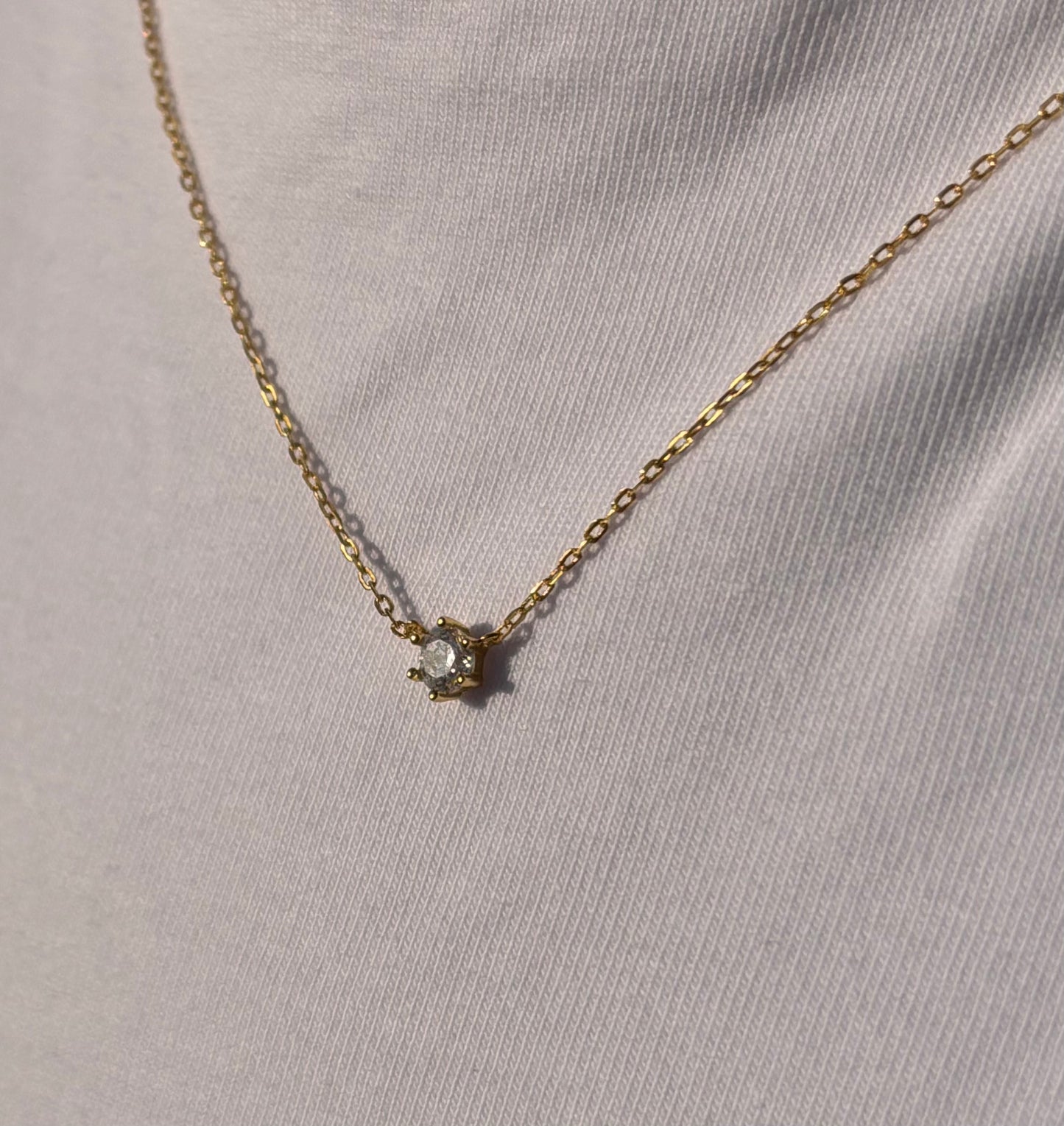 Feya golden necklace
